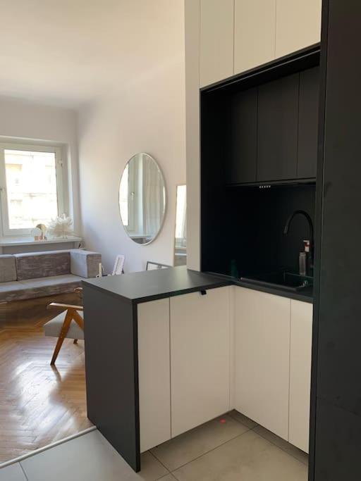 Cutest Studio With Best Location Warsaw Exterior photo